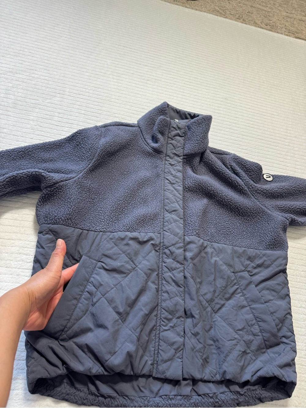 Vuori Quilted Panel Sherpa Jacket - Charcoal - Picture 8 of 12